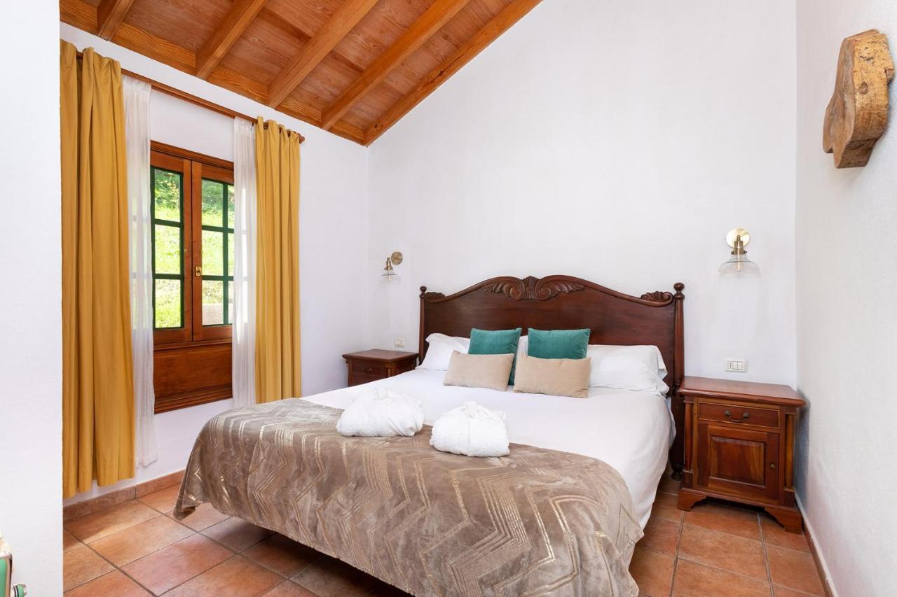Las Casas Del Chorro Agulo Extérieur photo